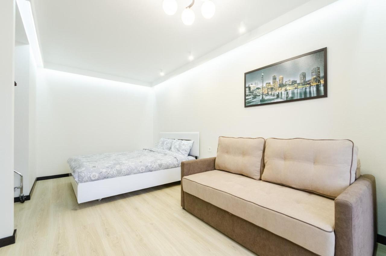 Artal Apartment On Obolonsky Avenue 31 Kijev Kültér fotó